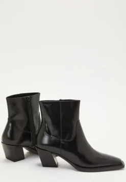 Alina Heel Classic Leather Boots