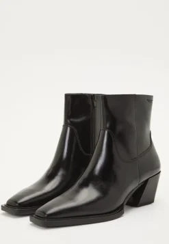 Alina Heel Classic Leather Boots