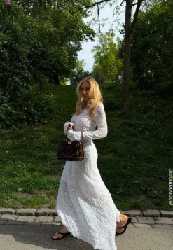Asymmetric Lace Skirt