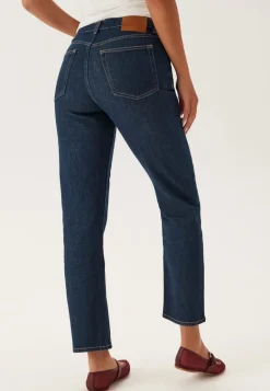 Cropped Straight Stretch Jeans