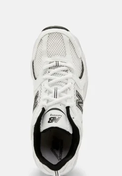 530EWB Sneaker
