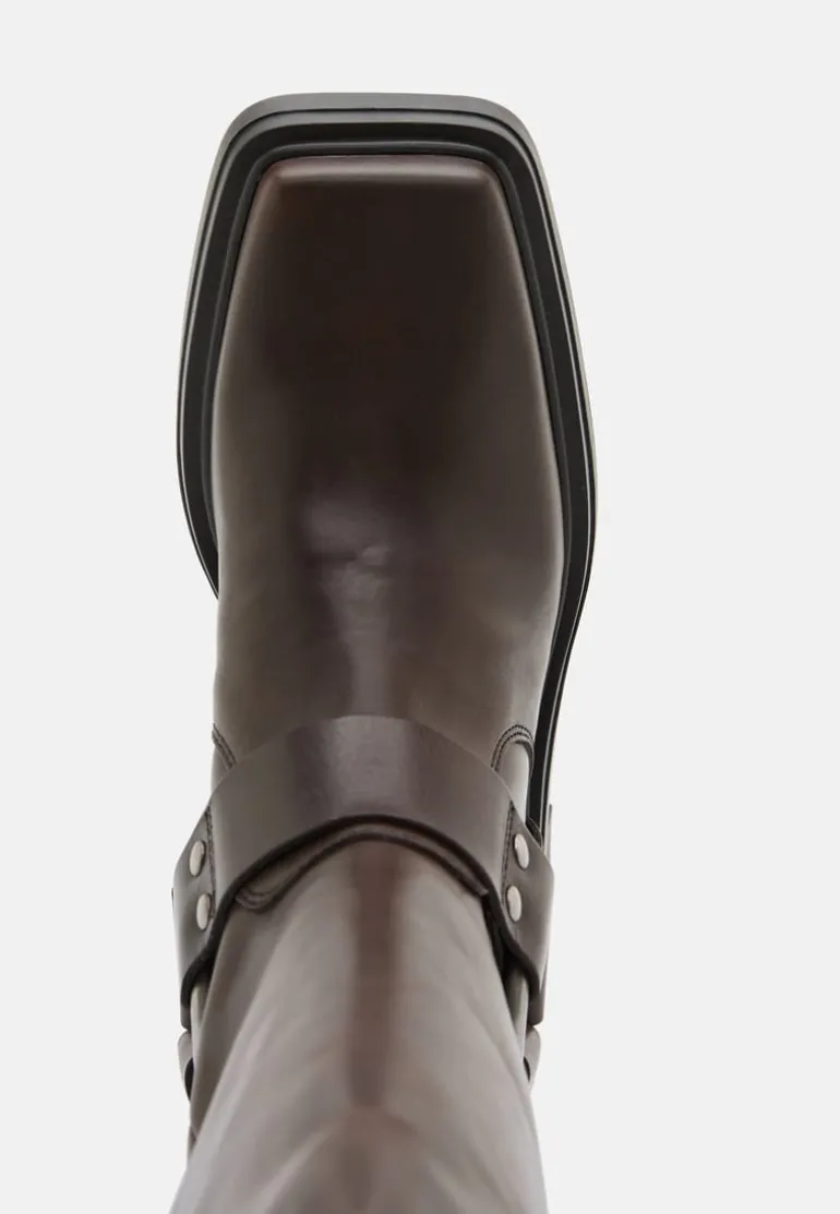Eyra Leather Boots