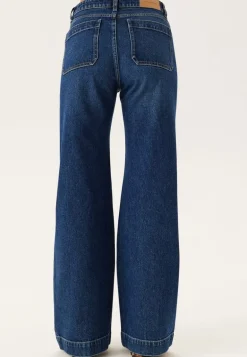 Front Pocket Jeans