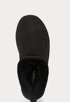 Glasgow Sheepskin Boots