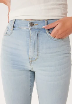 High Flare Superstretch Jeans
