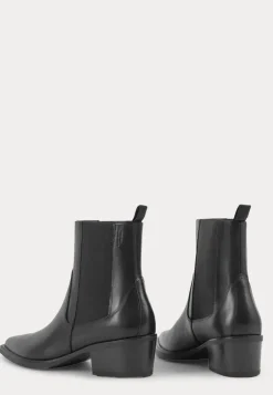 Kelsey Heel Classic Leather Boots