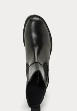 Kenova Chunky Boots