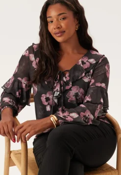 Mesh Frill Top