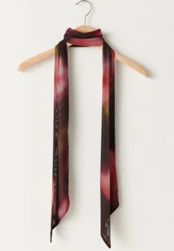 Mesh Scarf