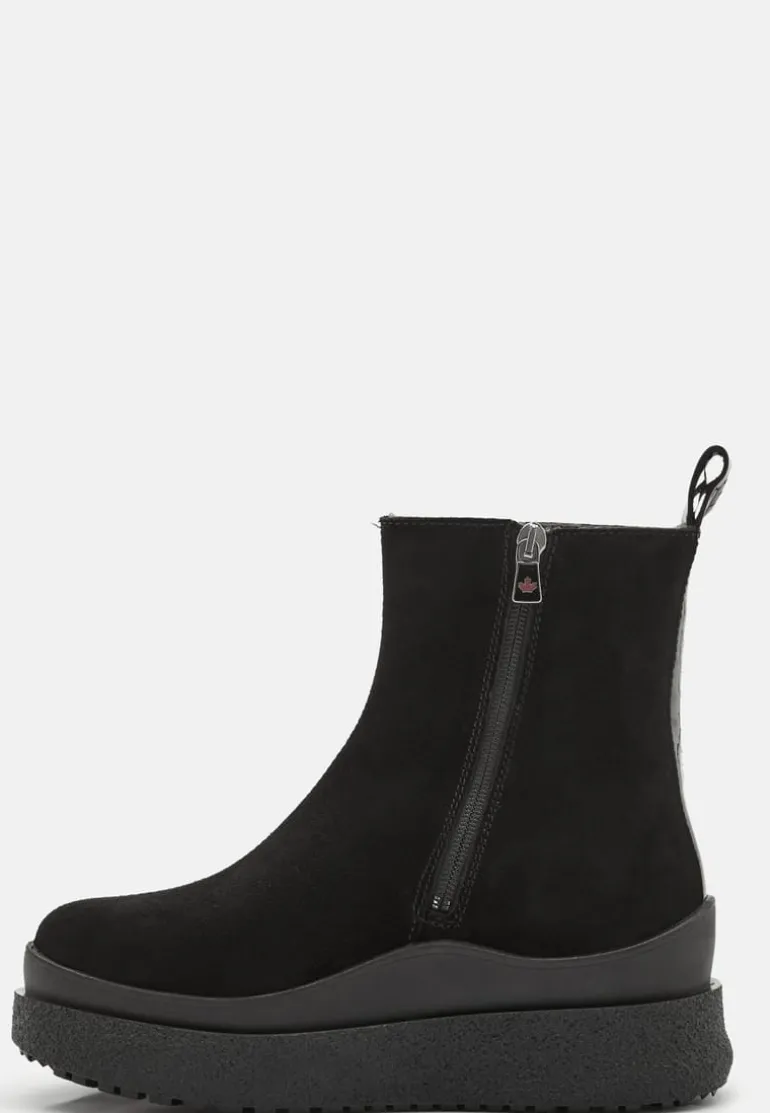 Mount Meer Curling Boots