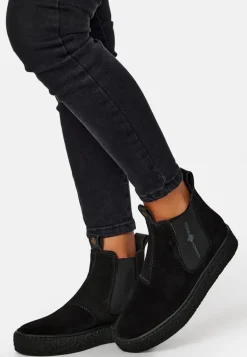 Mount Verm Shoes