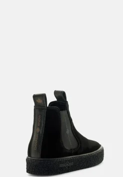 Mount Verm Shoes