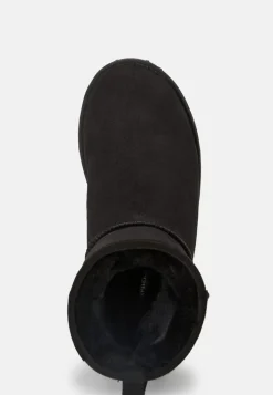 Paris Sheepskin Boots