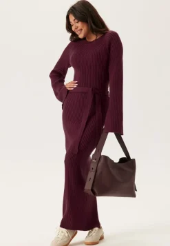 Round Neck Rib Knitted Maxi Dress