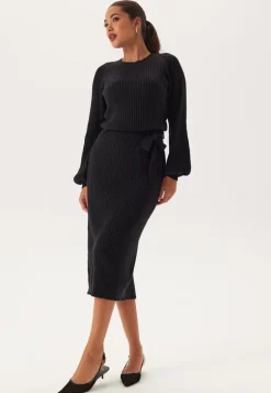 Round Neck Rib Knitted Midi Dress