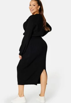 Round Neck Rib Knitted Midi Dress