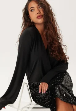 Sequin Trumpet Sleeve Midi Dress