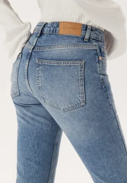 Slim Ankle Jeans
