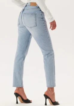 Slim Ankle Jeans