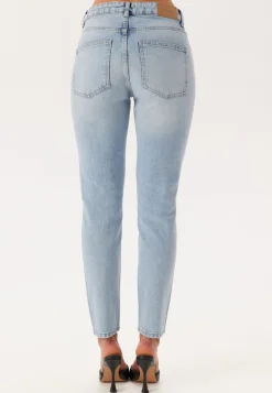 Slim Ankle Jeans