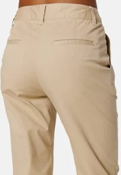 Slim Chinos