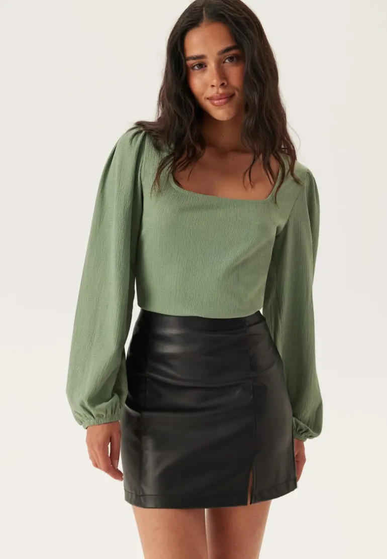 Square Neck Balloon Sleeve Top