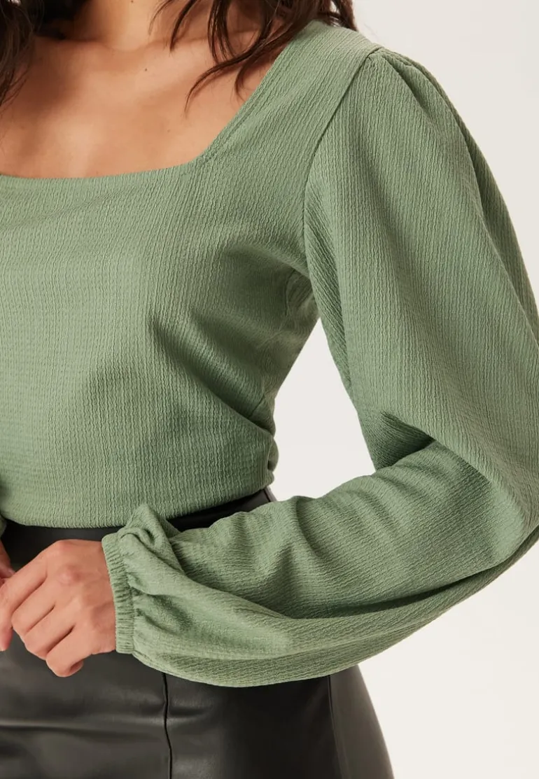 Square Neck Balloon Sleeve Top