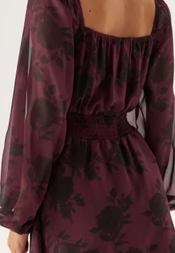Sweetheart L/S Dress