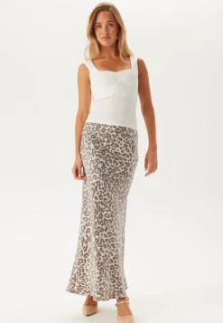Sweetheart Neckline Tank Top
