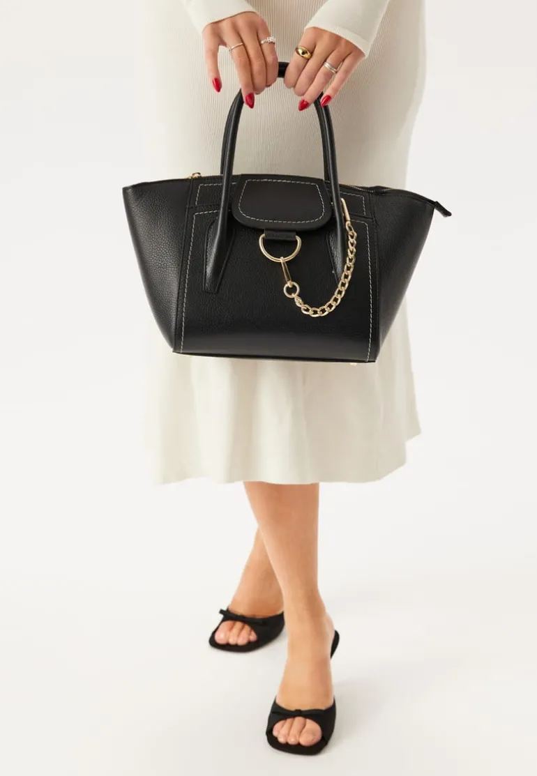 Urbino Handbag