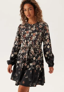 Vielma O-neck L/S SHORT DRESS