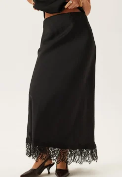 Vilea Ankle Skirt