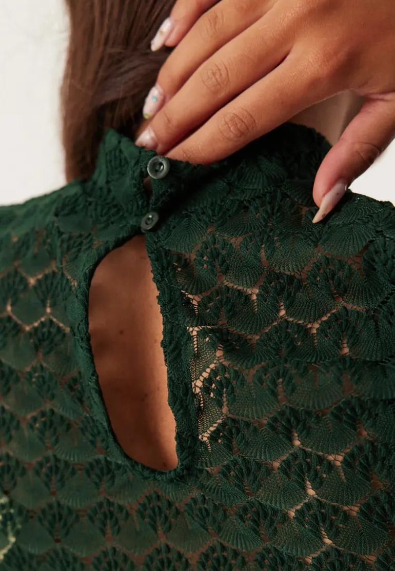 Vmbecca Ls High Neck Lace Top