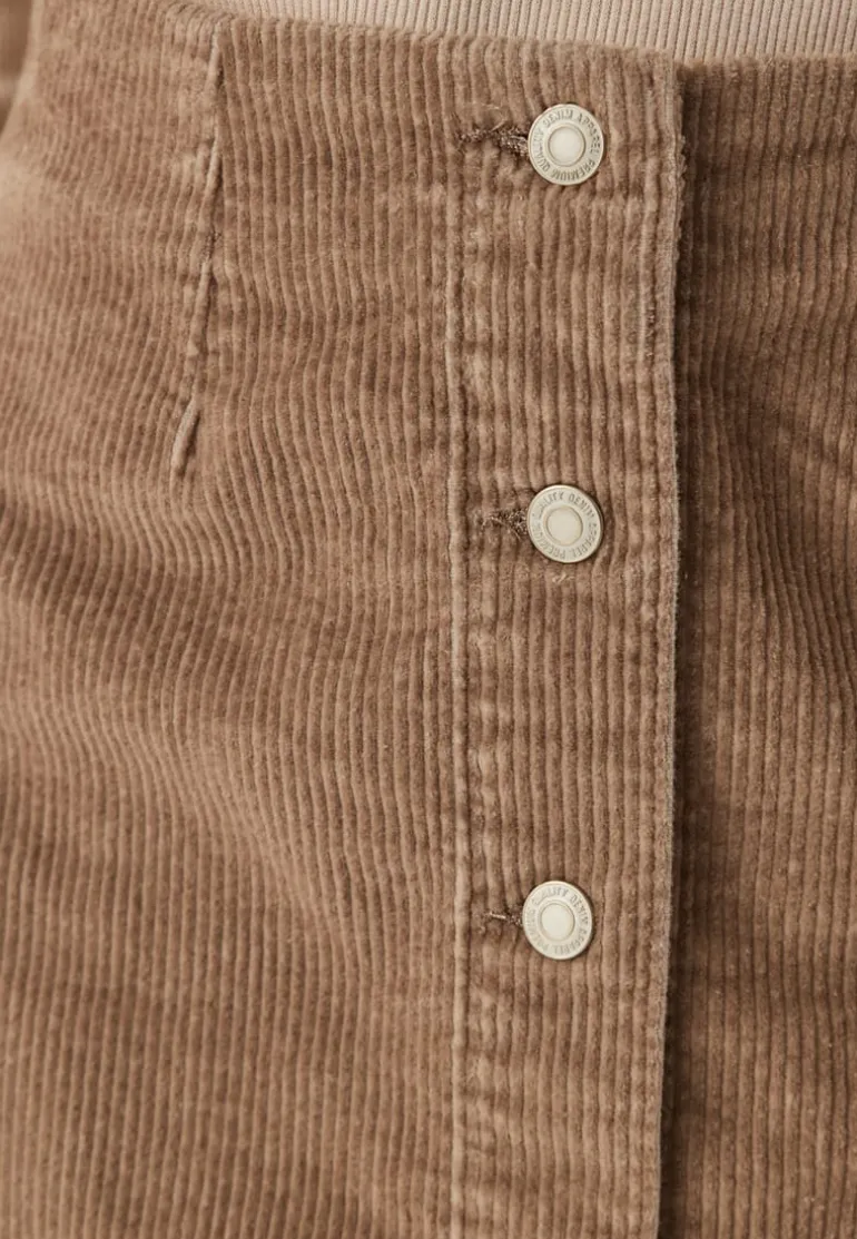 Vmetta Hr Short Cord Skater Sk