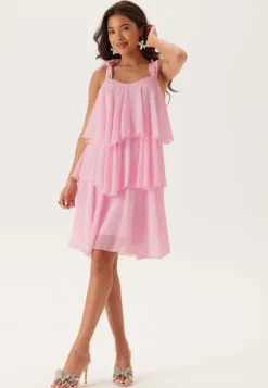 Vmfelicia Tiestrap Ruffle Shor