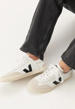 Volley Sneaker