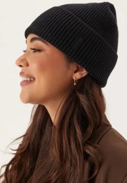 Wool Ribbed Beanie